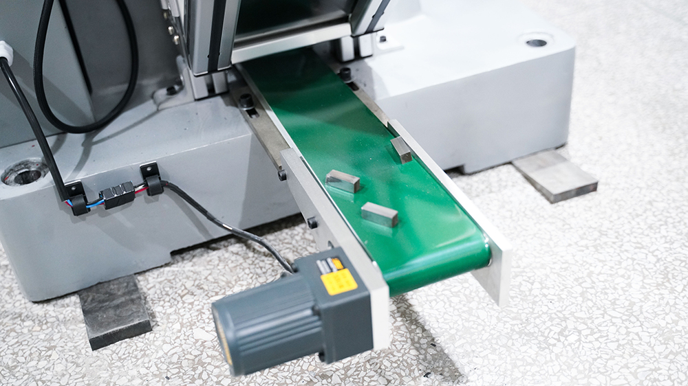 濟(jì)南辰達(dá)試驗(yàn)機(jī)贊助第八屆全國(guó)大學(xué)生焊接創(chuàng)新大賽圓滿成功